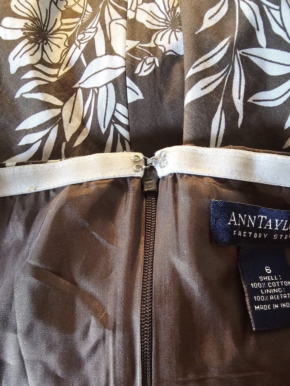 Ann Taylor Factory Brown & White Floral 100% Cotton Halter Dress Size 6 - Picture 4 of 5